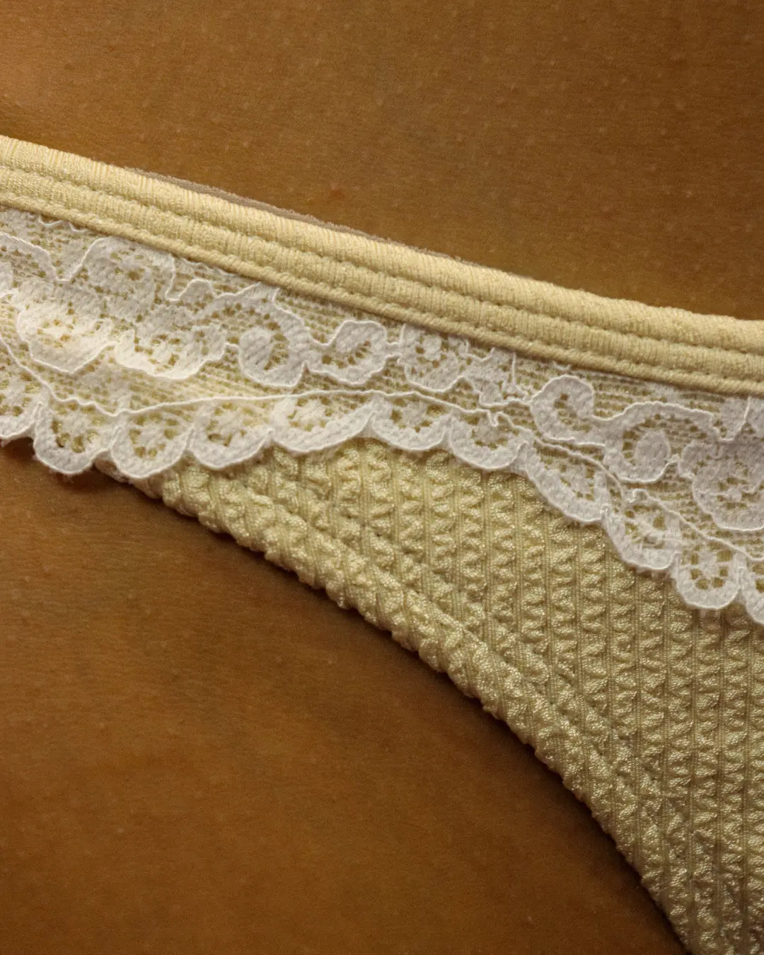 Biquini Aremar Creme