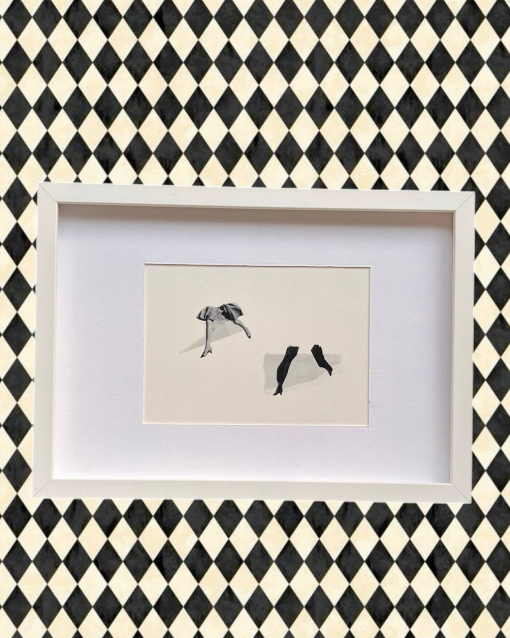 Colagem enquadrada “dancing feet”