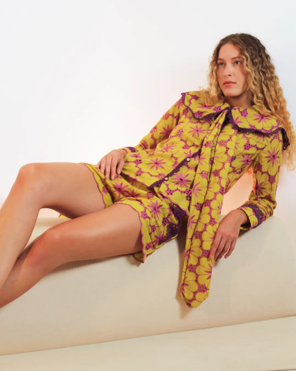 Camisa Maré de Corais Roxo e Amarelo