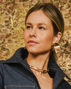 Chocker fashion dourada