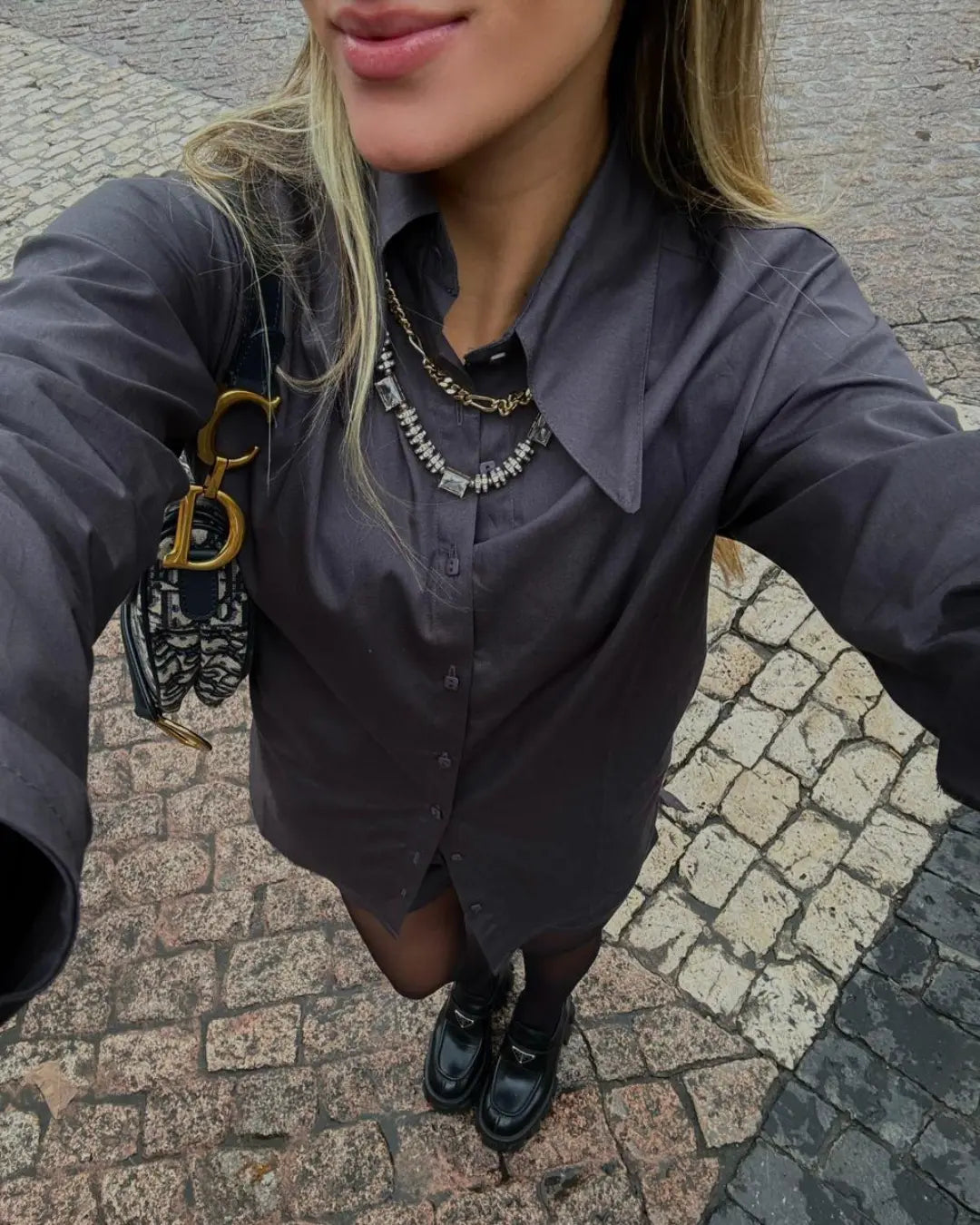 Shorts Cinza Essenza