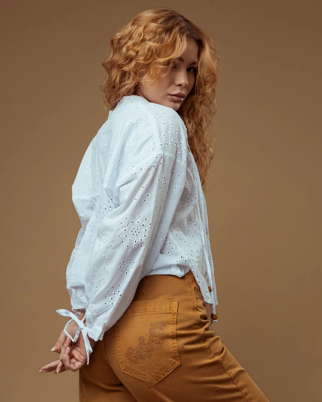 Camisa Lasie com Amarrações no Decote