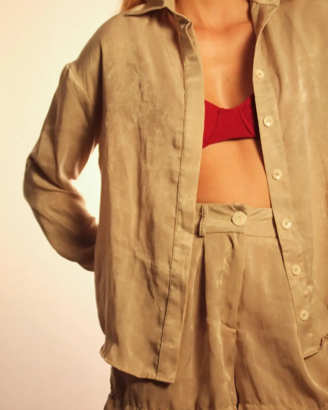 Camisa Sahara em Seda Touch - Champagne