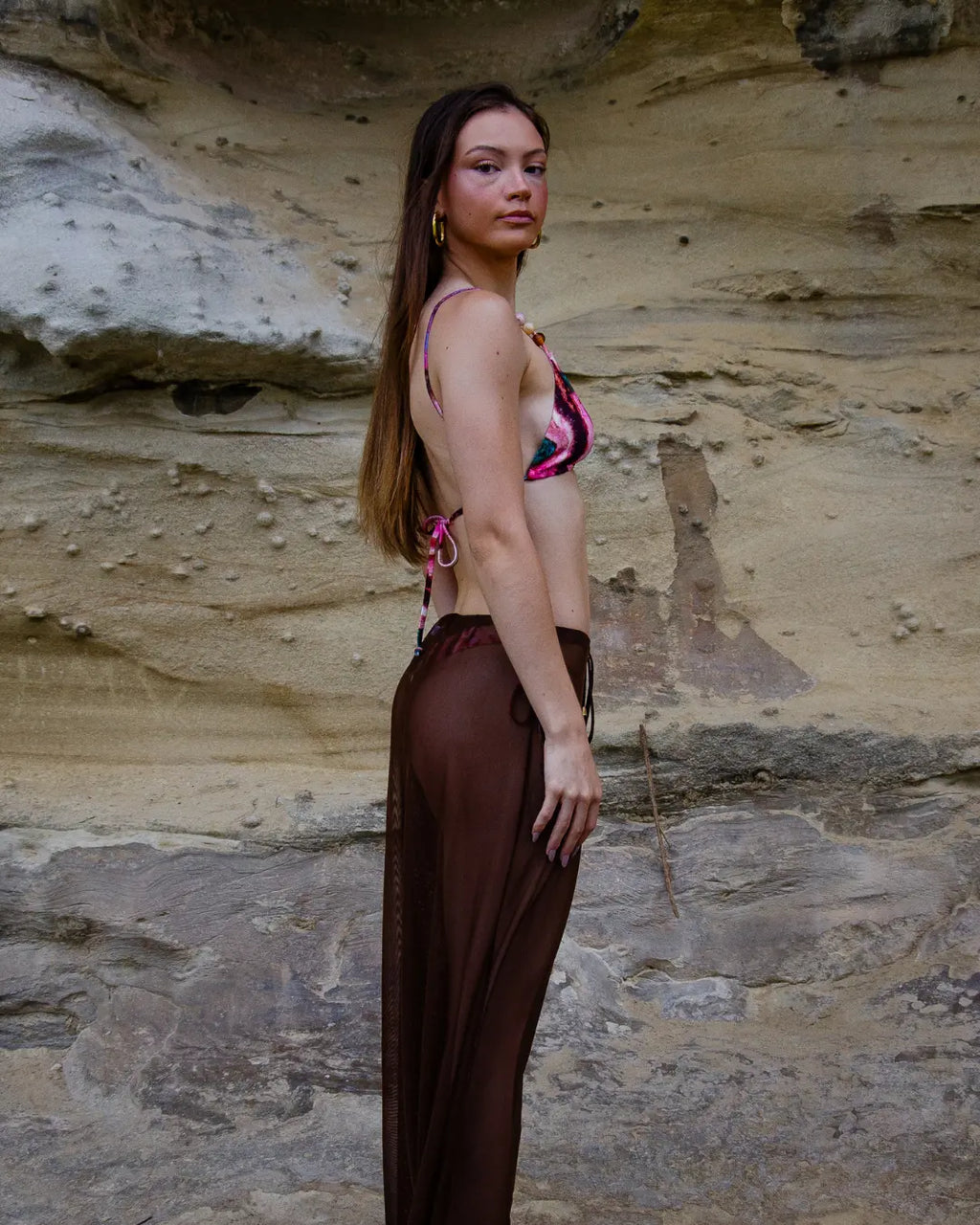 Conjunto Safira & Naturale - Calça de Tule + Biquíni Cortininha - Marrom