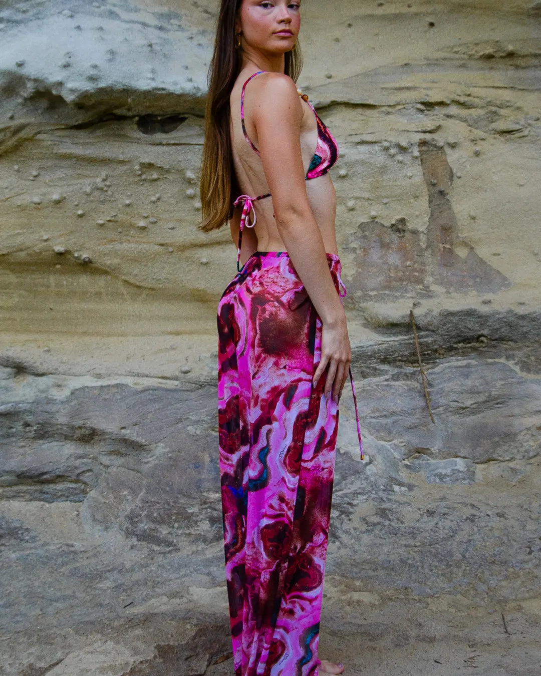 Conjunto Safira & Naturale - Calça de Tule + Biquíni Cortininha - Rosa Mineral