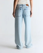 D04CAL04 - CALÇA OVERSIZED LIGHT BLUE DENIM
