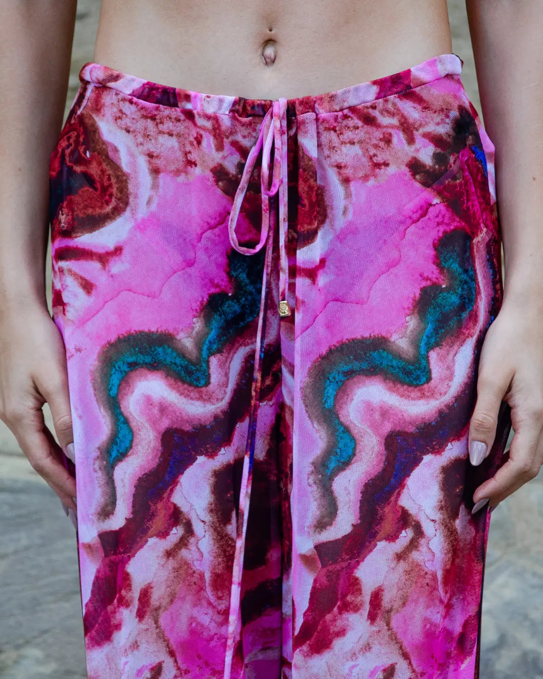 Conjunto Safira & Naturale - Calça de Tule + Biquíni Cortininha - Rosa Mineral