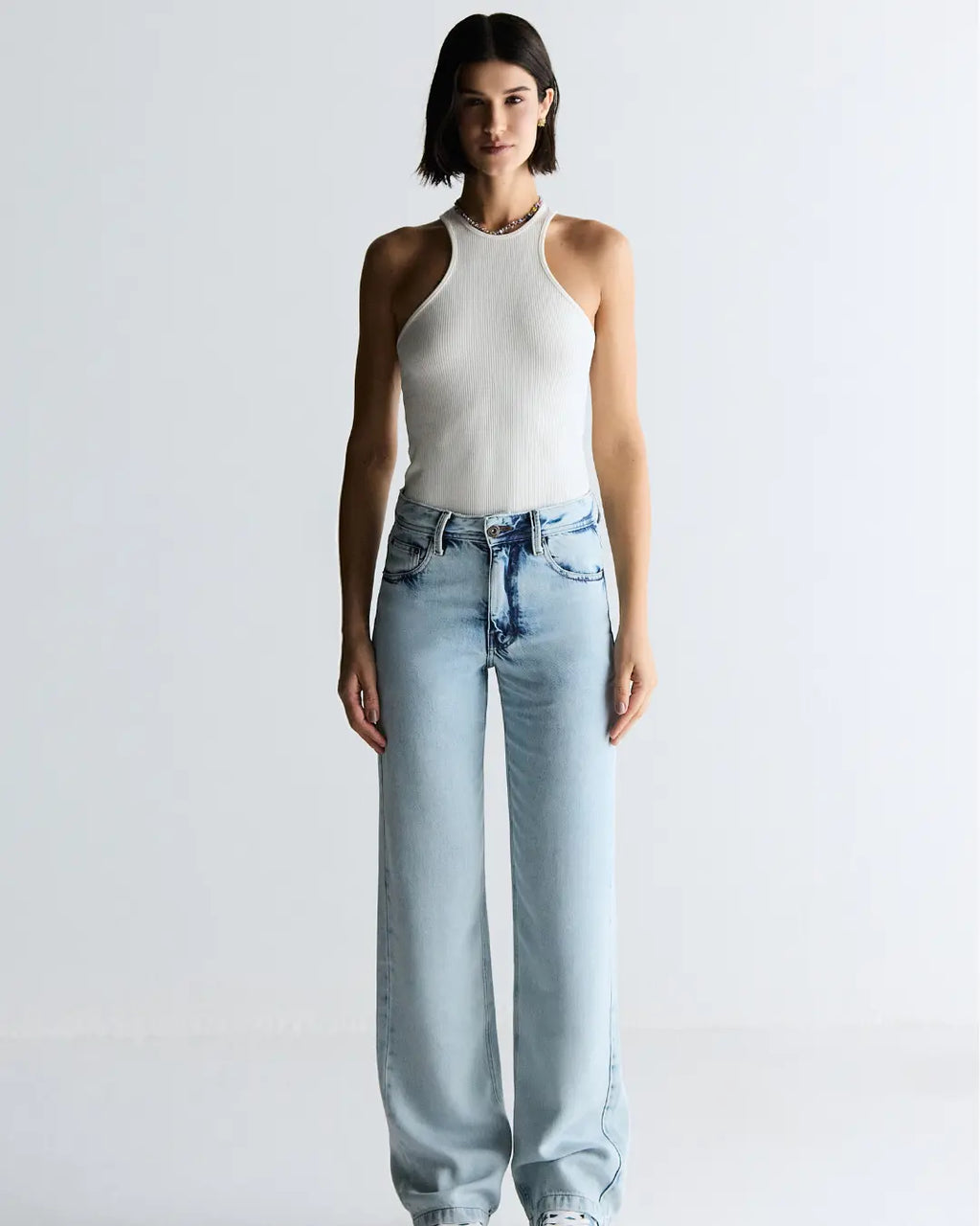 D04CAL03 - CALÇA RETA LIGHT BLUE DENIM