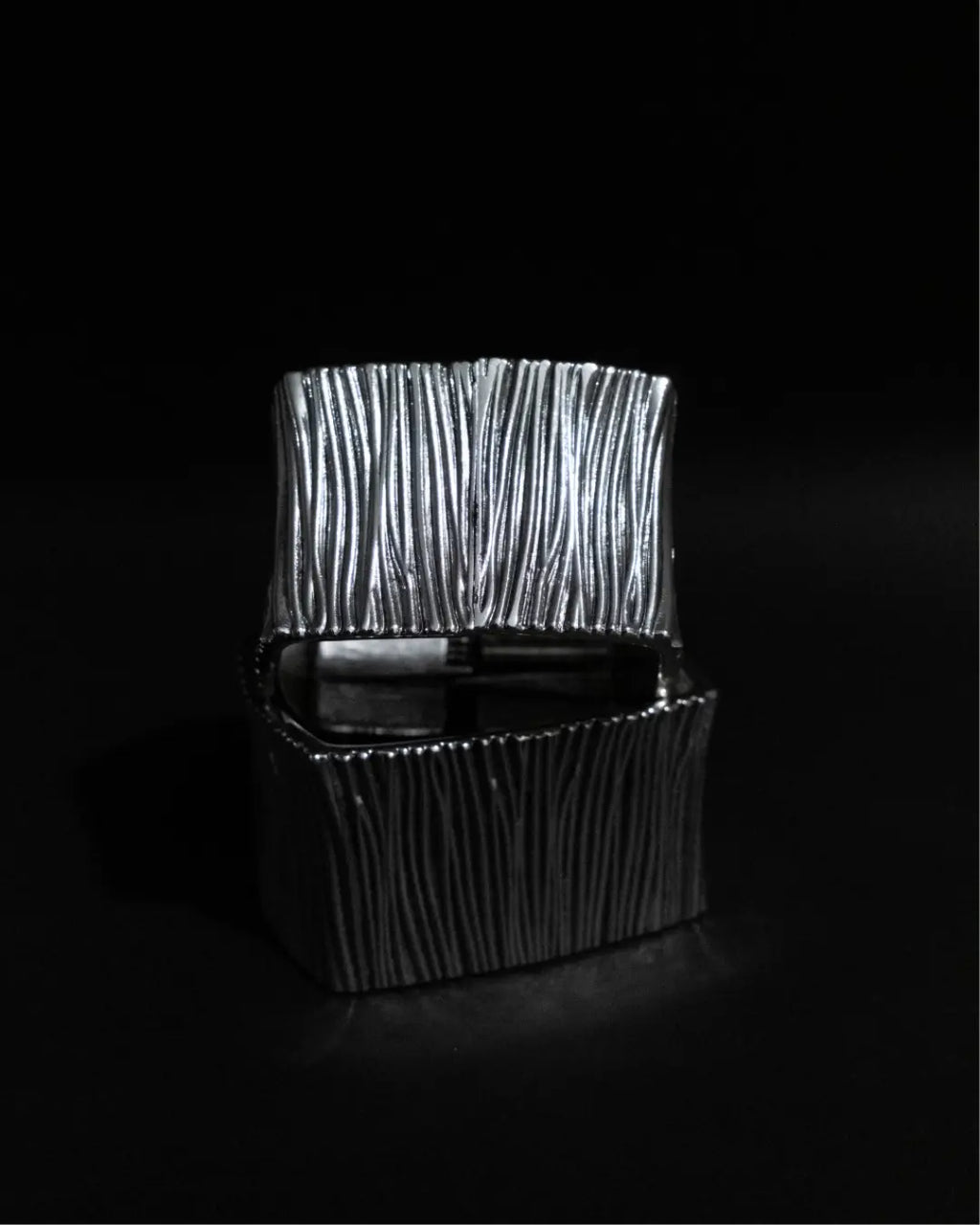 Bracelete Quadrado Solenne