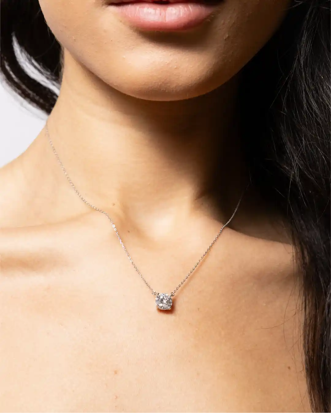 Colar Ponto de Luz Moissanite 2 quilates (8mm)