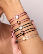 Pulseira Fio Duplo Rosa de Seda Pingente Cristal