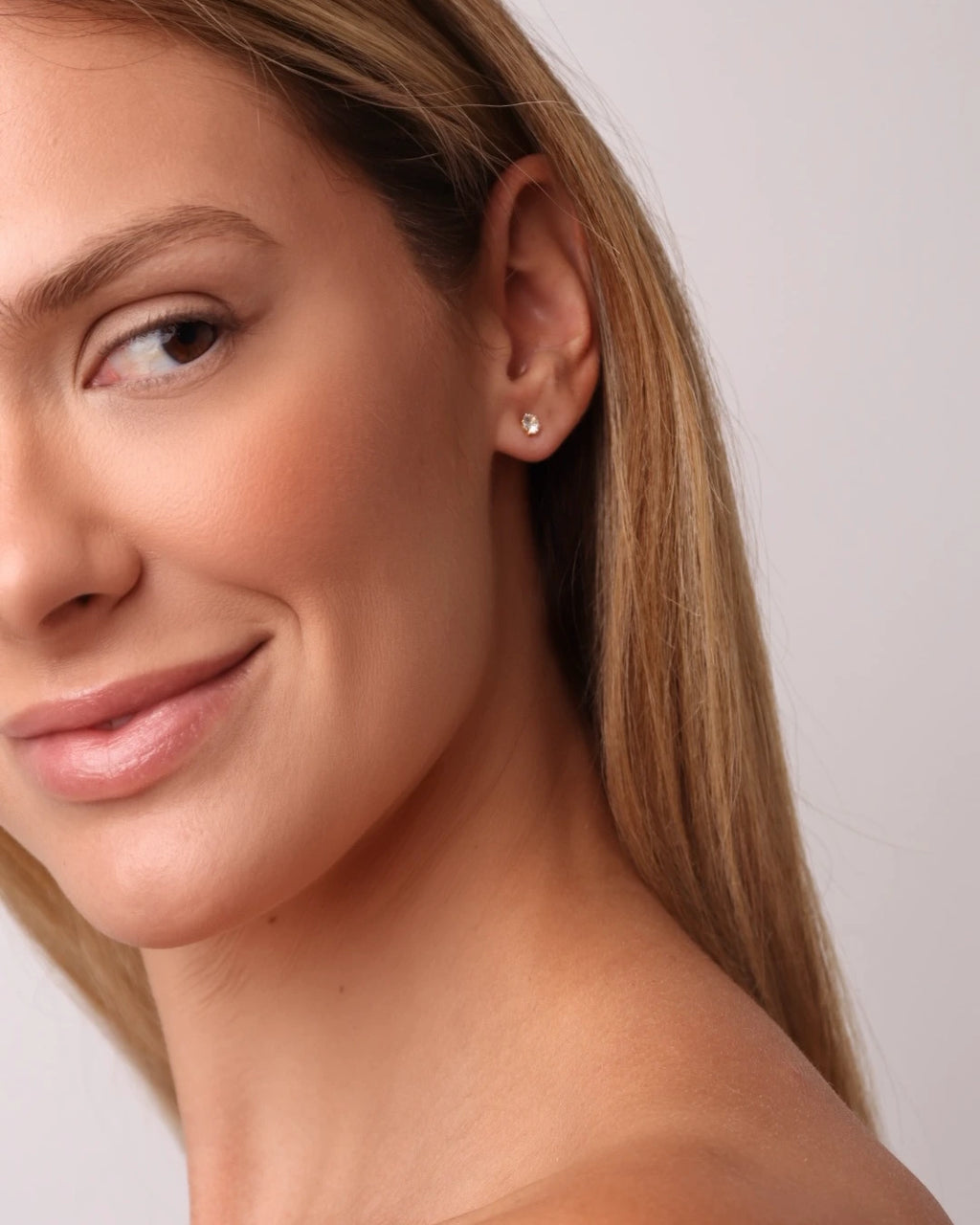 Brinco Bruna Corrente Ponto de Luz Piercing