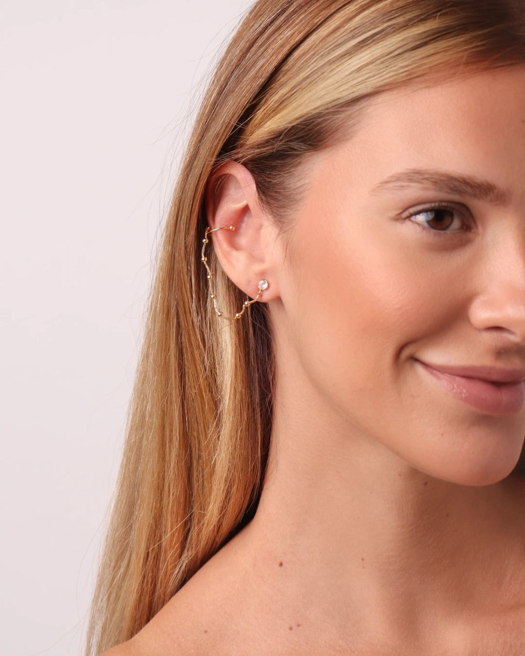 Brinco Bruna Corrente Ponto de Luz Piercing