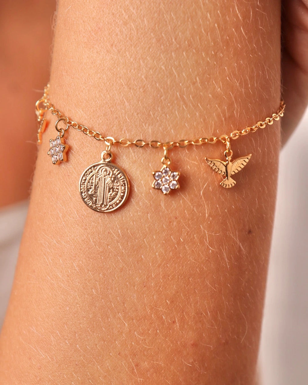 Pulseira Pingentes Religiosos