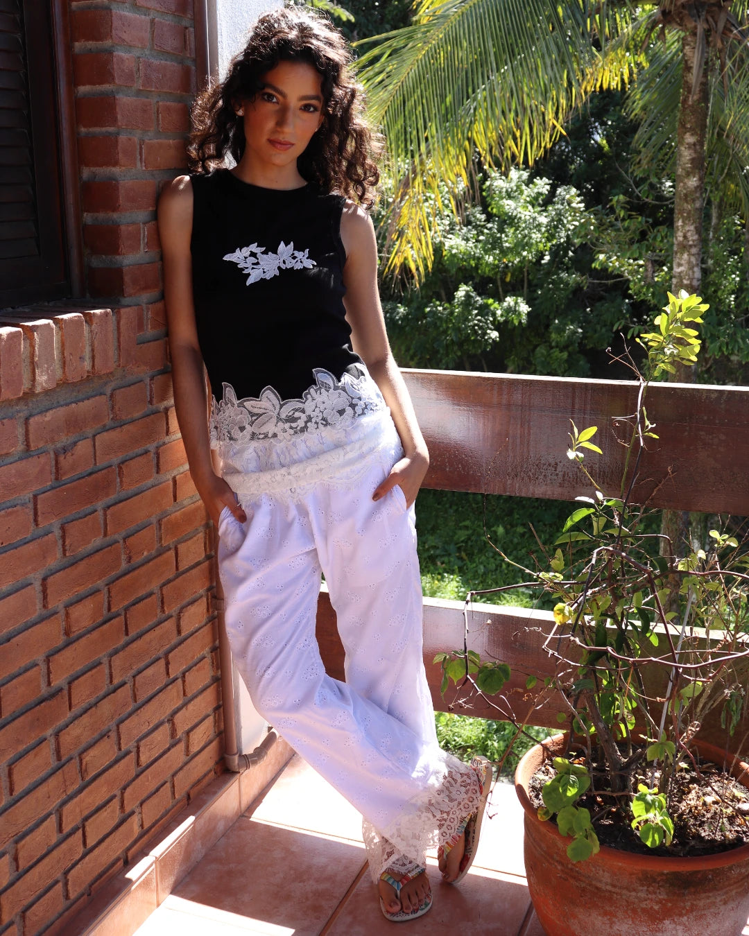 Calça Mar de Renda