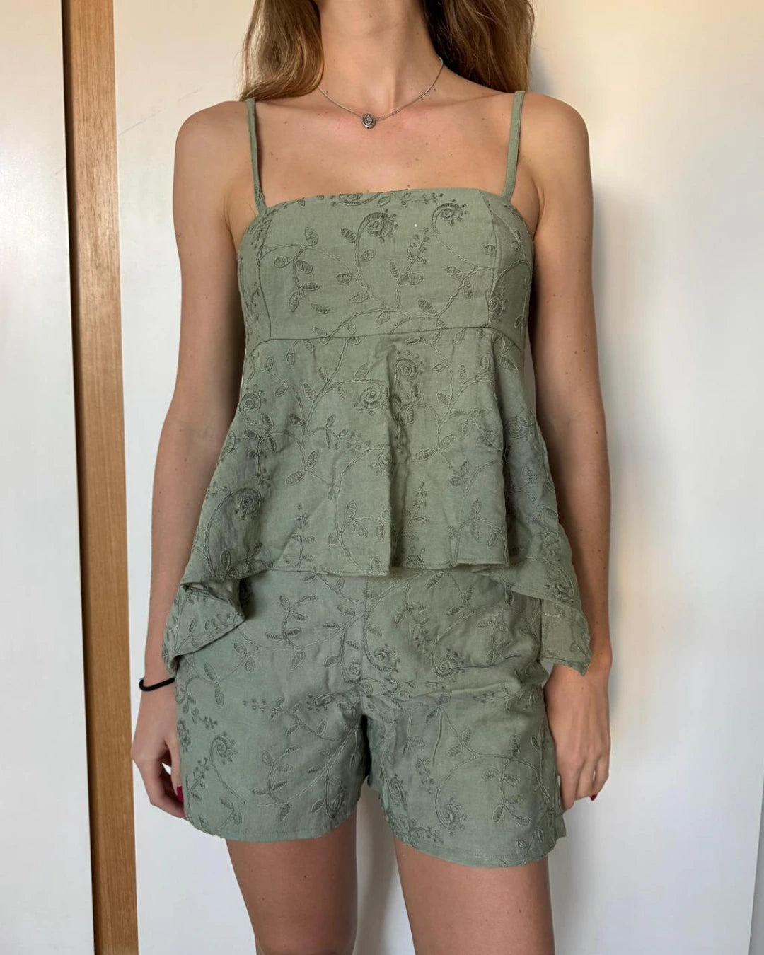 Shorts Bordado Espelho Chá Verde